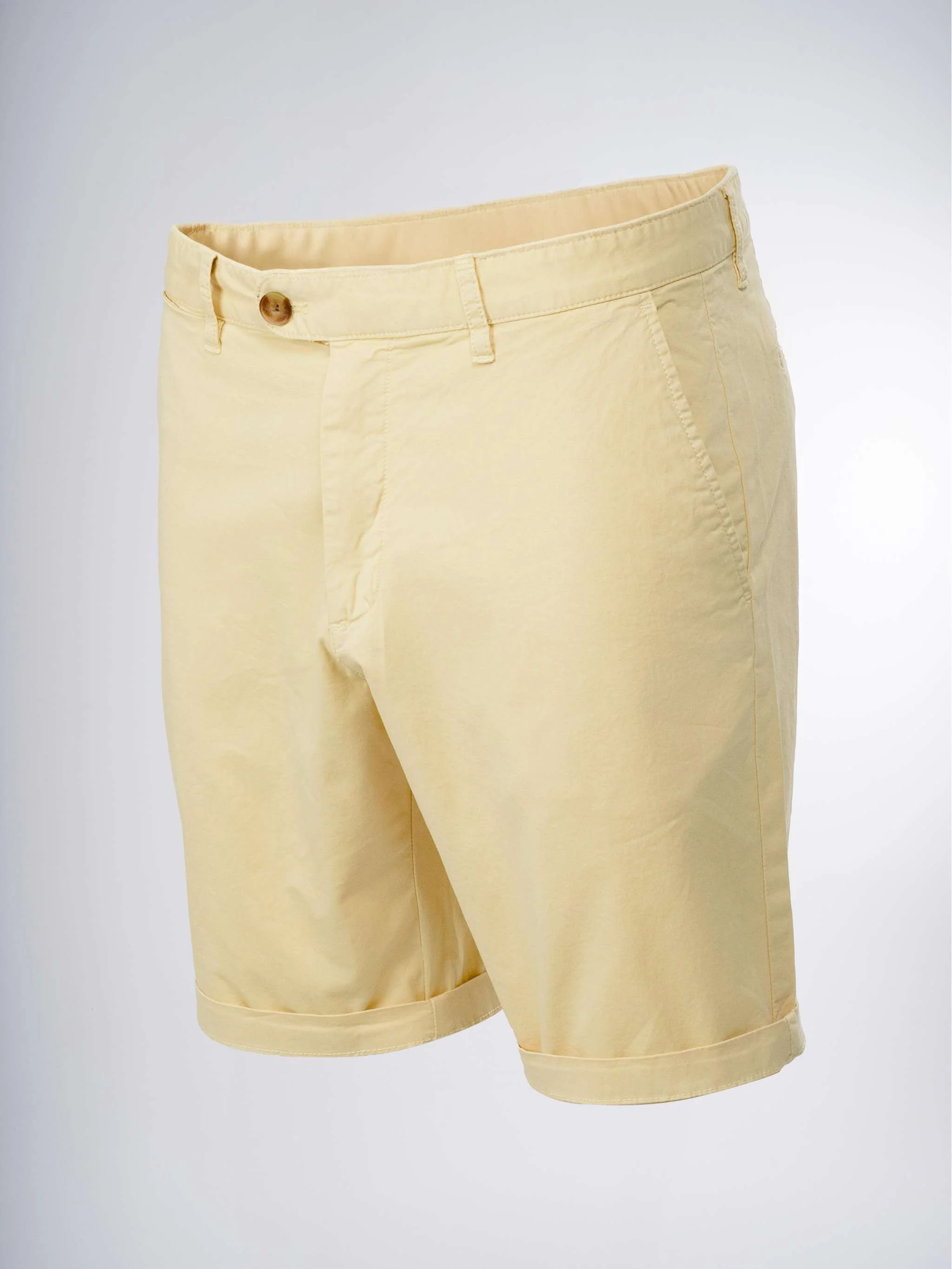 Bermuda Short, color banana, para Caballeros - Image 2